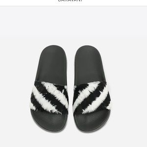 NWOT Valentino Garavani Sandal